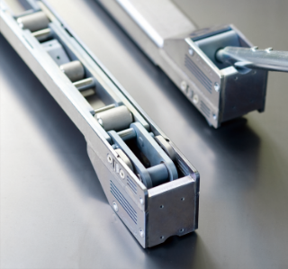 トラック車内搬送システム